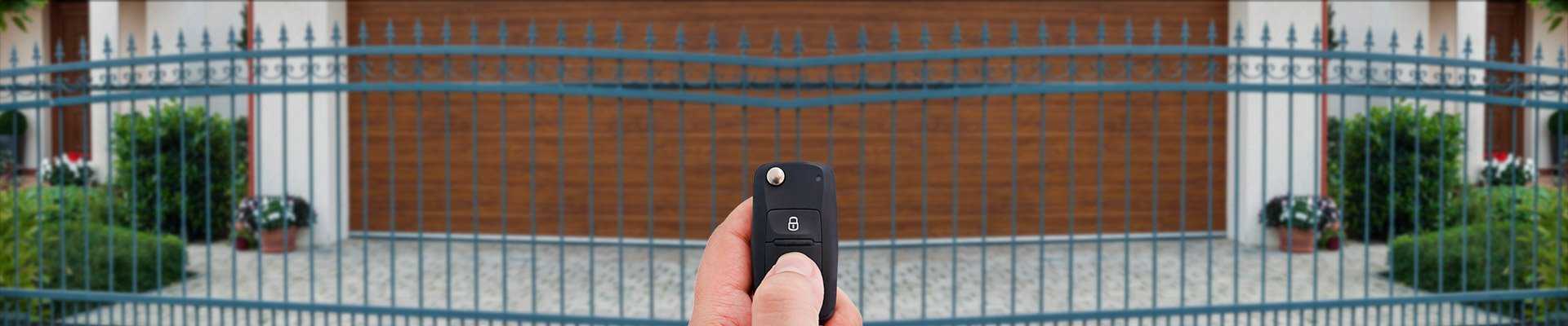 Sprzęt parkingowy  -  Bramy garażowe  -  Urządzenia do kontroli dostępu  -  Akcesoria zabezpieczające i sterujące